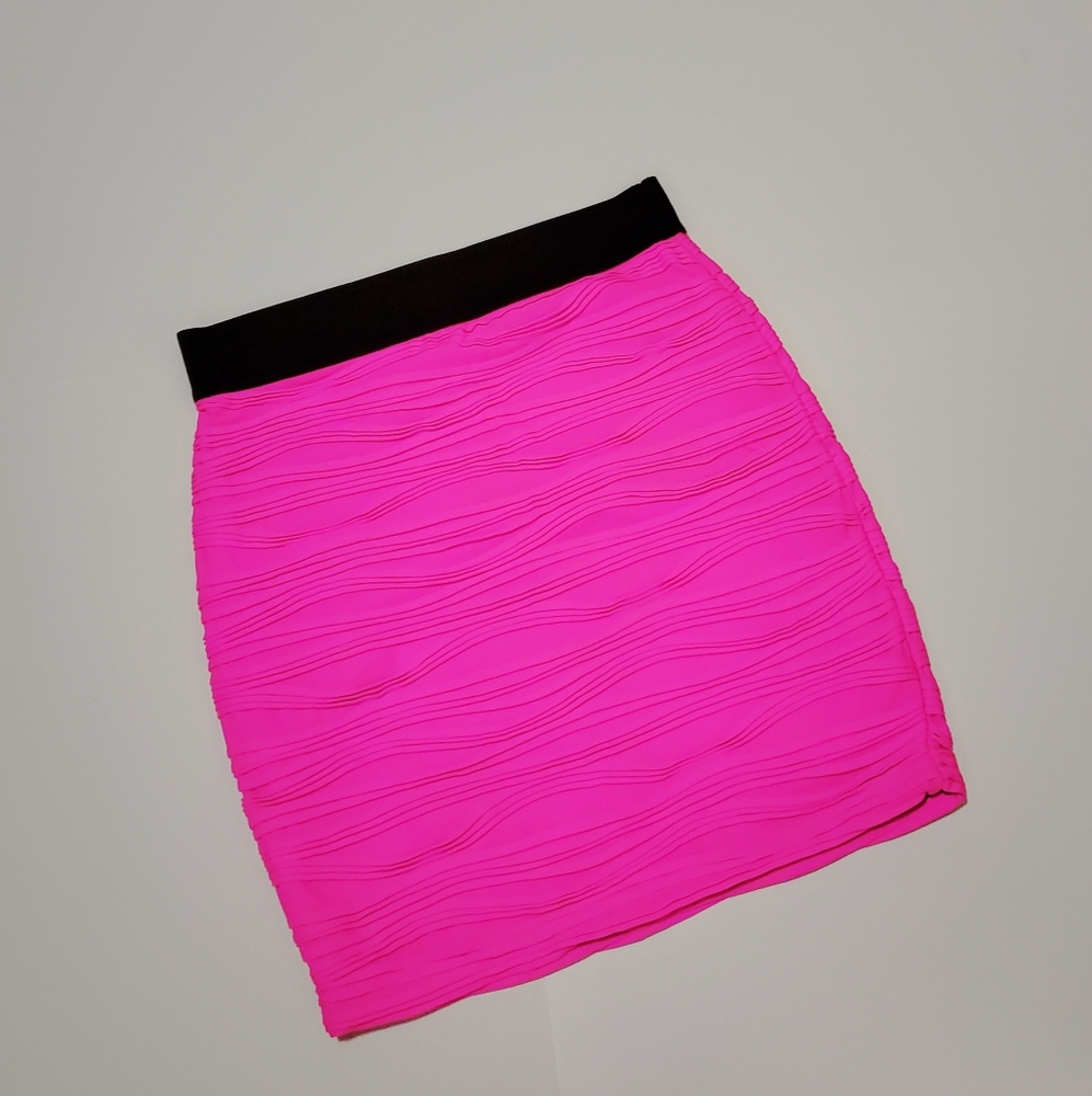 Forever 21 XXI Neon Hot Pink Mini Skirt